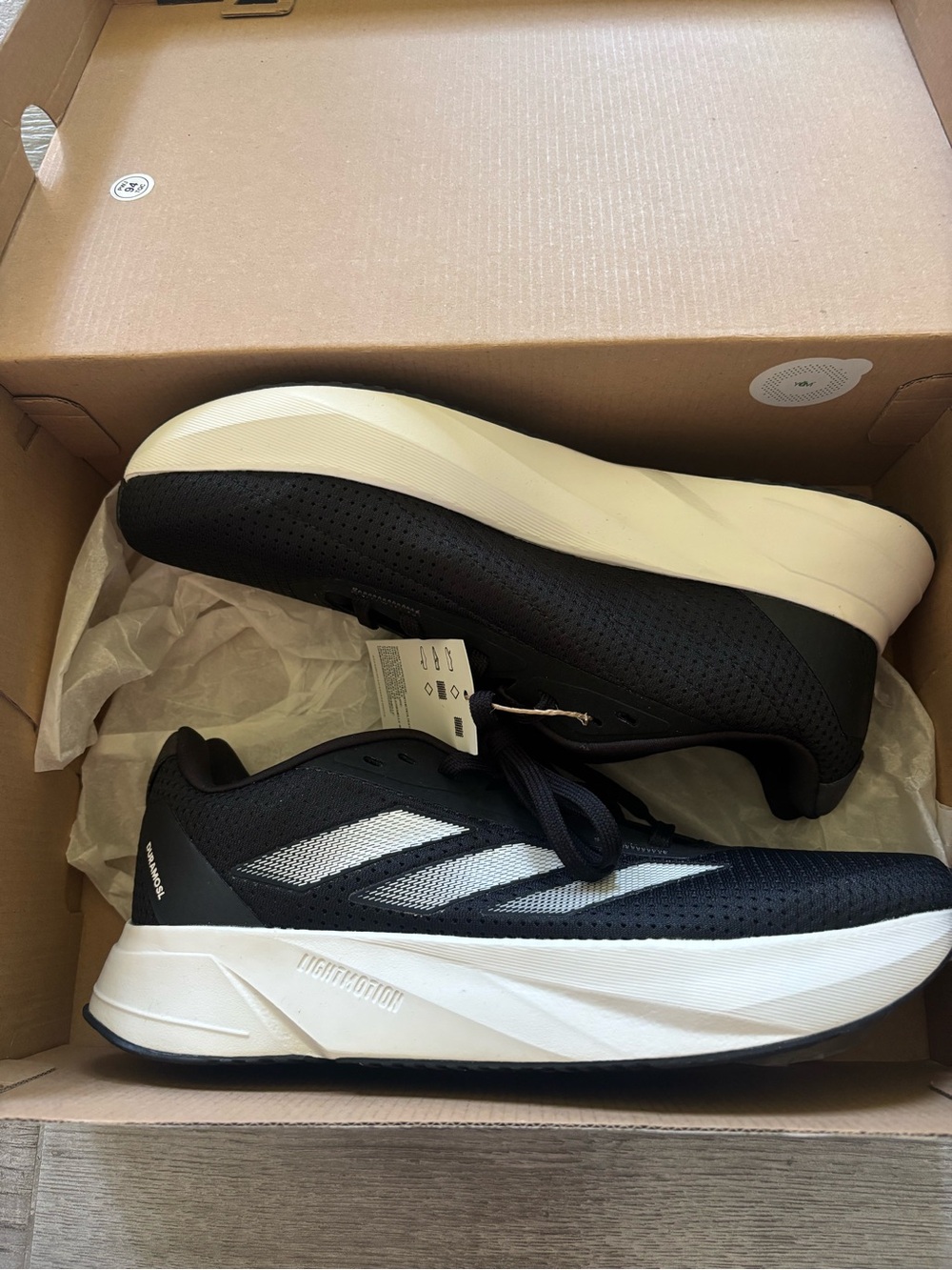 Adidas Men's Black and White Running Shoes Size 8.5 W - Picture 2 of 8